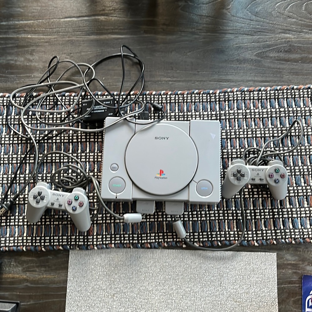 Sony Grey PlayStation 1 Console With 2 Original Controllers.